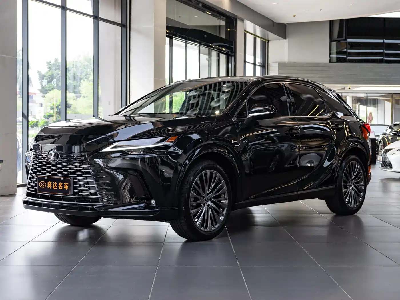 Lexus RX 2023 350h 4WD Pure Edition