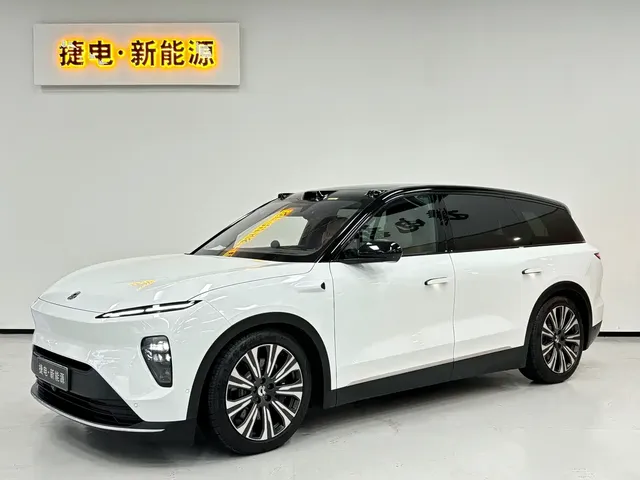 NIO ES8 2024 75kWh