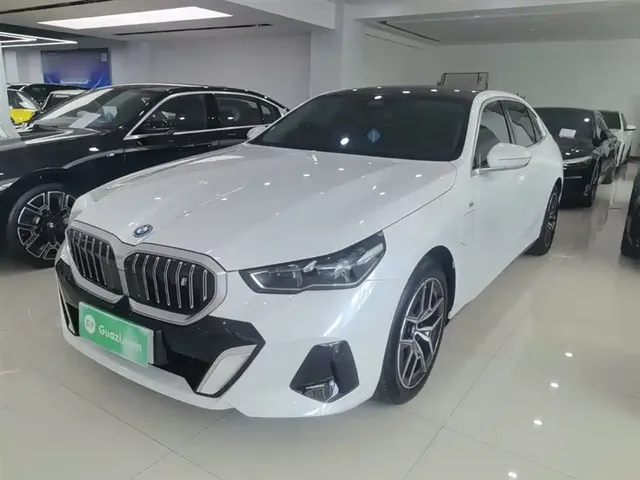 BMW i5 2025 eDrive 40L M Sport Package