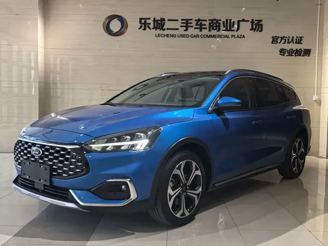 Ford Focus 2021 Shooting Brake EcoBoost 180 Auto Hunter