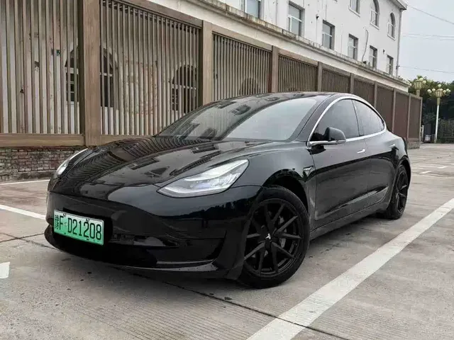 Tesla Model 3 2020 Standard Range Rear-Wheel Drive Upgrade