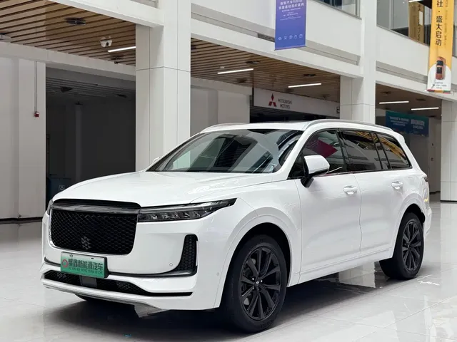 Li Auto Li ONE 2020 Extended Range 6-seater