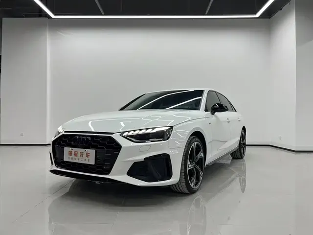 Audi A4L 2024 40 TFSI Luxury Dynamic (Starry Night Edition)