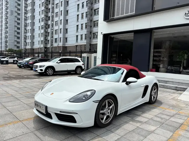 Porsche 718 2022 Boxster 2.0T