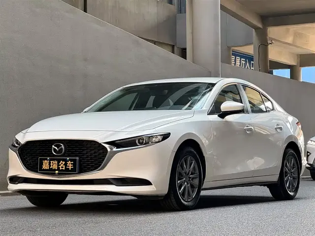 Mazda 3 Axela 2023 2.0L Automatic Premium Edition