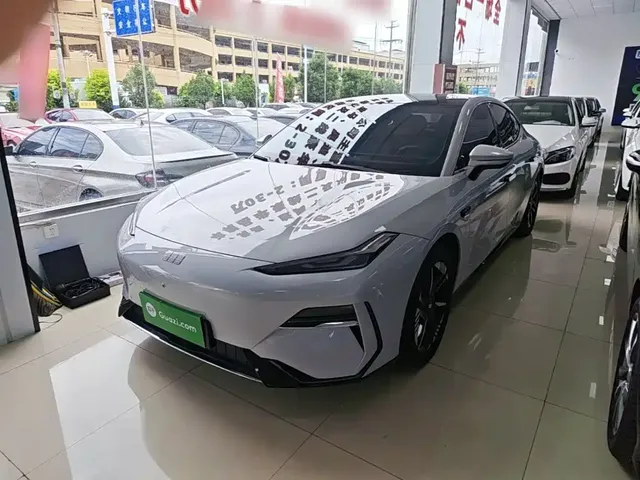 Geely Galaxy E8 2024 550km RWD PRO