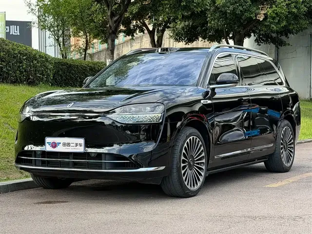 AITO Wenjie AITO M9 2025 Extended Range Max 52kWh 6-Seater