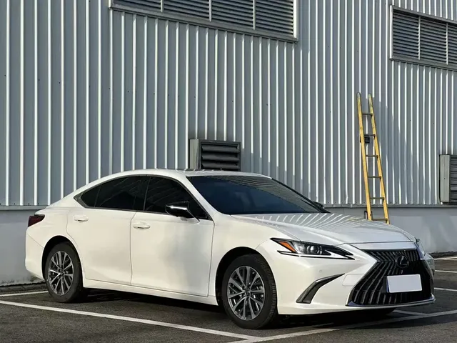 Lexus ES 2022 260 Excellence Edition