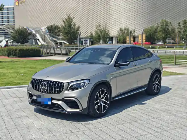 Mercedes-Benz GLC Coupe AMG 2018 AMG GLC 63 4MATIC+ Coupe SUV