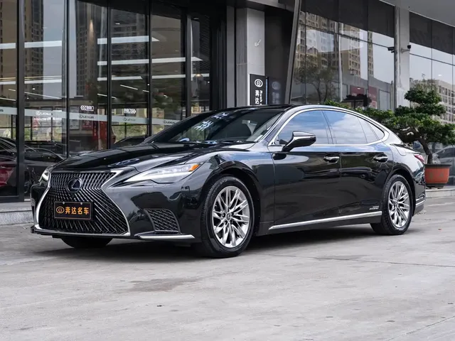 Lexus LS 2021 500h Luxury Edition