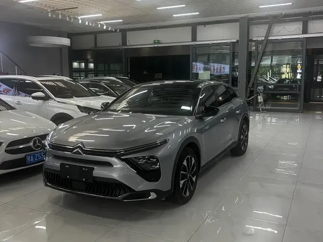Citroën Versailles C5 X 2024 1.6T Enjoy Extraordinary
