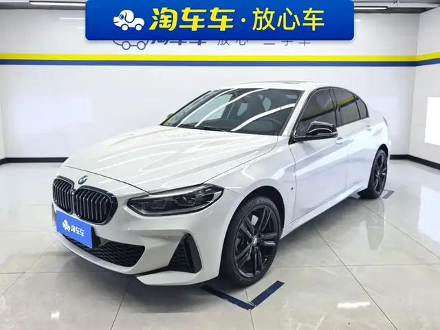 BMW 1 Series 2022 125i M Sport Shadow Edition