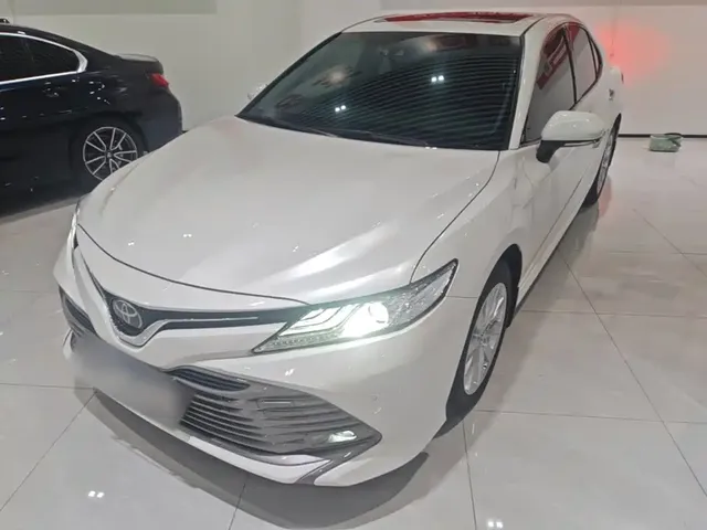 Toyota Camry 2019 Facelift 2.0G Luxury Edition