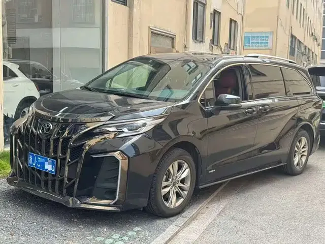 Toyota Sienna 2024 2.5L Hybrid Comfort Edition
