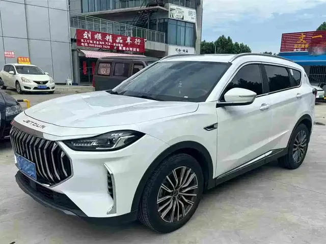 Jetour X70 PLUS 2023 1.5T DCT Warrior PLUS 7-seater