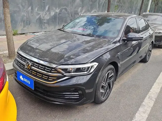 Volkswagen Sagitar 2024 300TSI DSG Surpass Edition