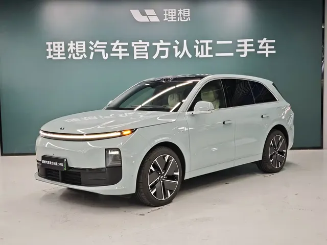 Li Auto L6 2025 Max Smart Renewal Edition