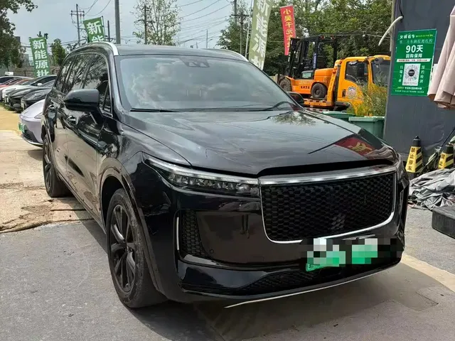 Li Auto Li ONE 2020 Extended Range 6-seater