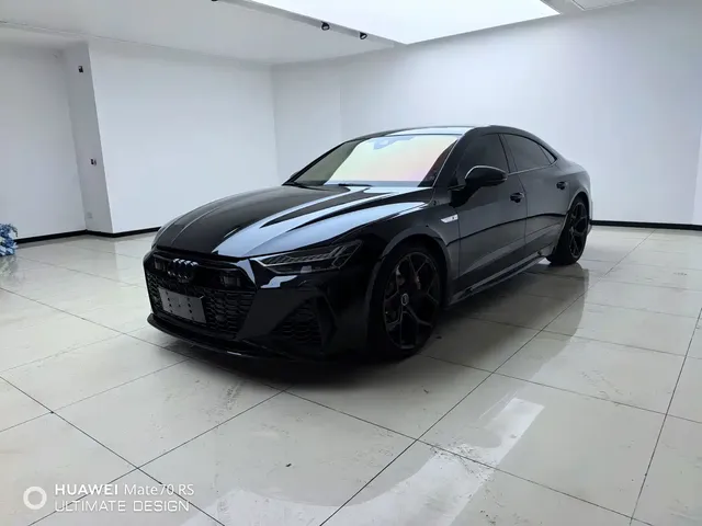 Audi A7L 2023 45 TFSI quattro S-line Black Warrior Edition