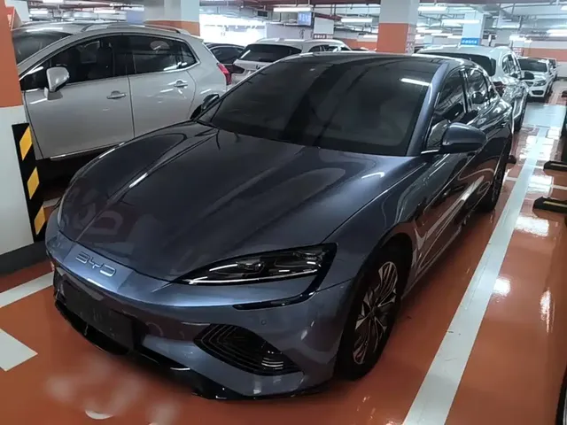 BYD Seal 2022 550km Standard Range RWD Premium