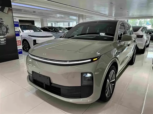 Li Auto L6 2024 Pro
