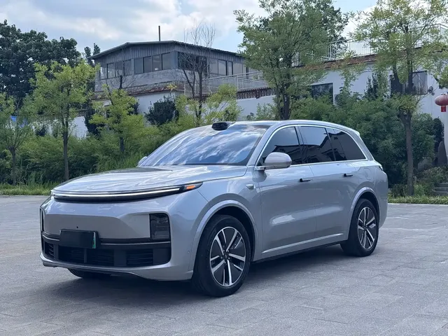 Li Auto Li L8 2024 Max