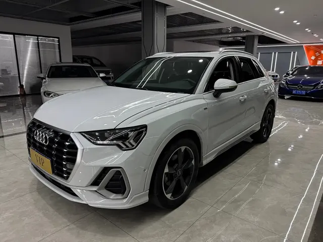 Audi Q3 2022 35 TFSI Fashion Dynamic