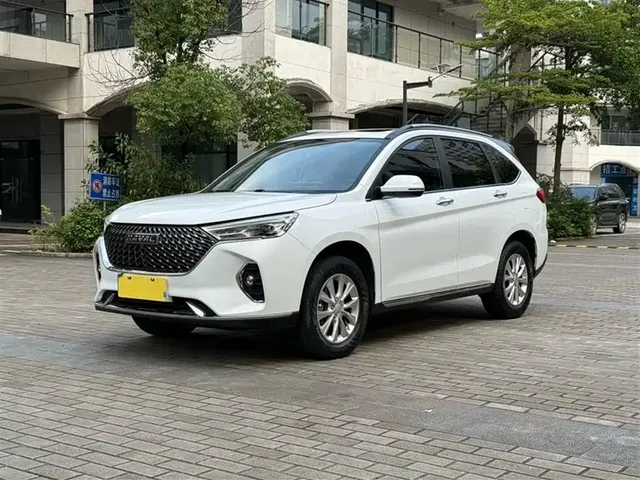 Haval M6 2021 PLUS 1.5T Manual Elite Smart Connect
