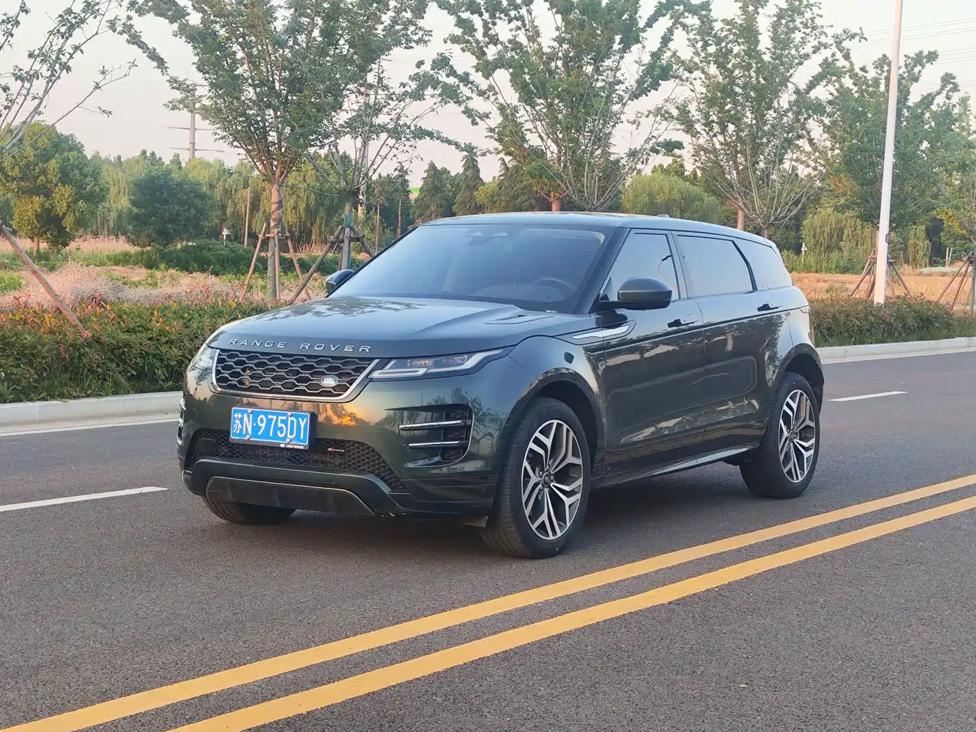 Land Rover Range Rover Evoque 2022 Facelift Range Rover Evoque L 249PS R-Dynamic Luxury