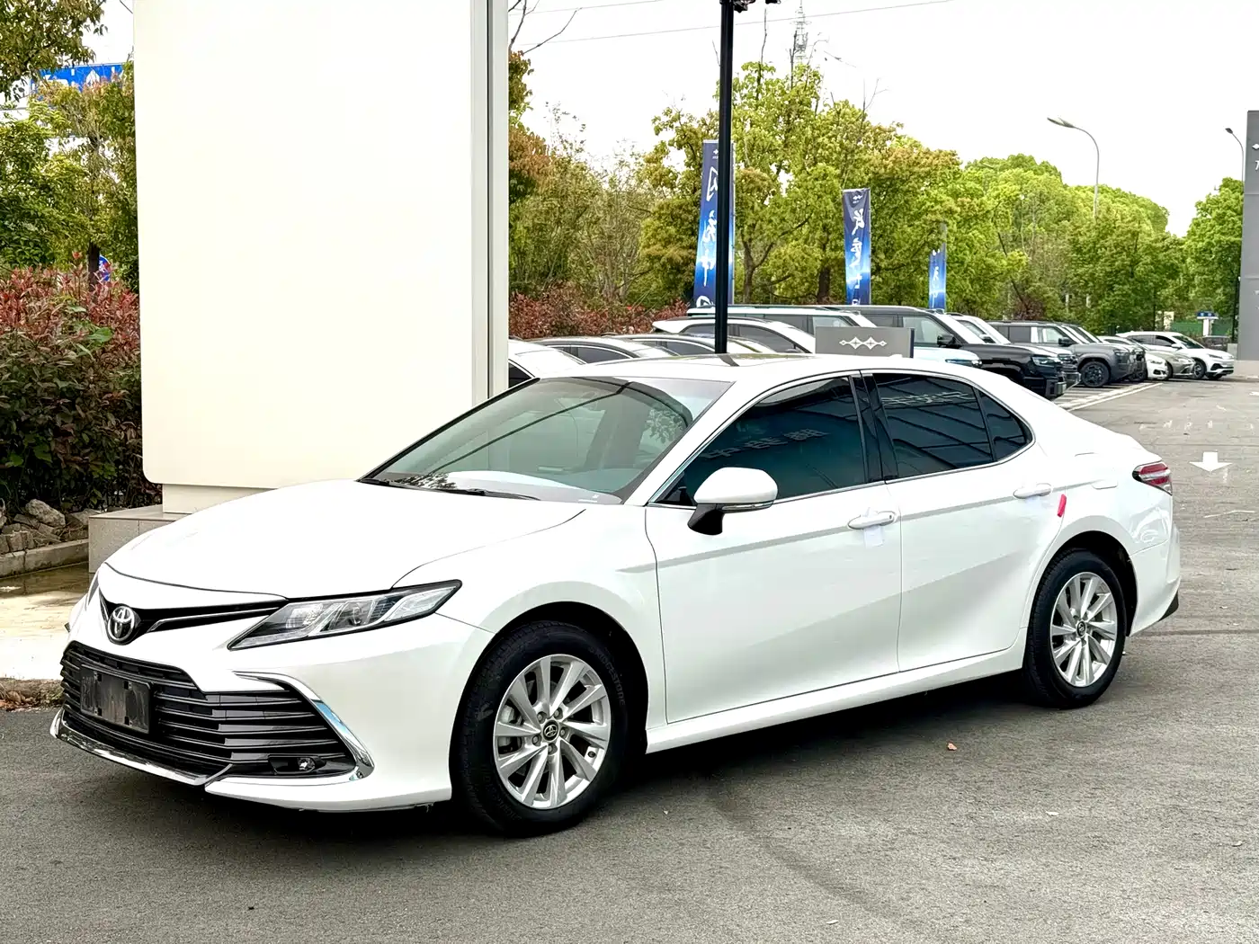 Toyota Camry 2022 2.0GVP Leading Edition