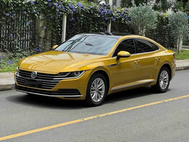 Volkswagen FAW-Volkswagen CC 2019 330TSI Charm Edition China VI