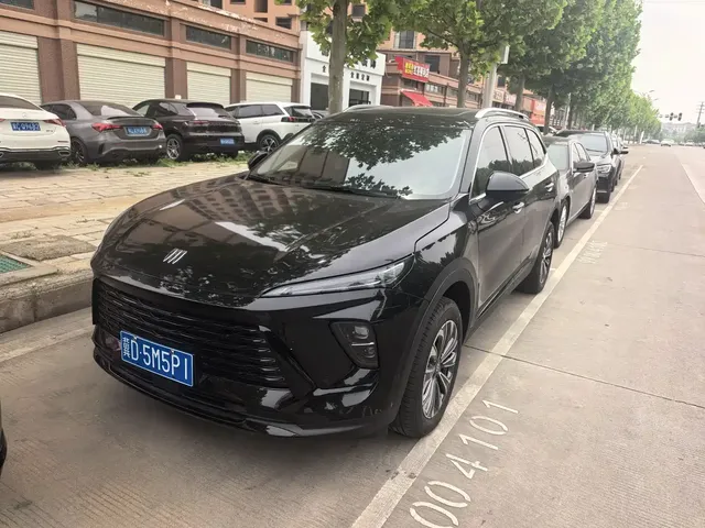 Buick Envision Plus 2025 Enclave Plus 28T 2WD Platinum Edition