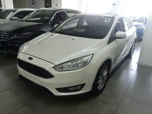 Ford Focus 2018 Hatchback Classic 1.6L Automatic Trend Smart Edition
