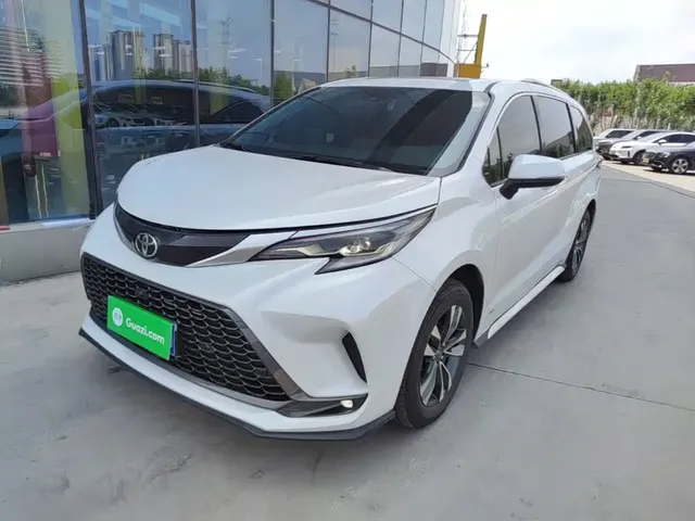 Toyota Granvia 2024 2.5L Hybrid Luxury