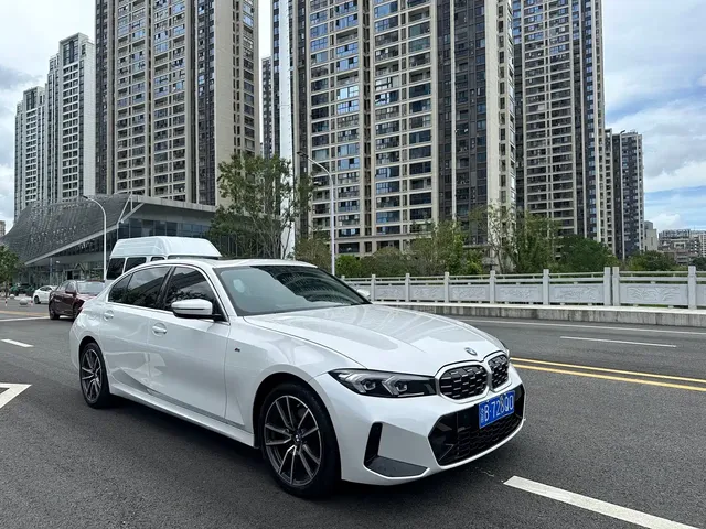 BMW 3 Series 2024 325Li M Sport Package