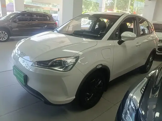 Nezha Auto Nezha V 2021 Standard Range Entertainment Edition