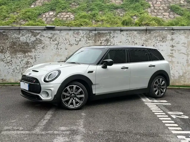 MINI CLUBMAN 2023 2.0T COOPER S Connoisseur