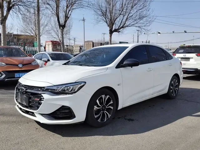 Chevrolet Monza 2019 RS 330T Auto Smooth Edition China VI