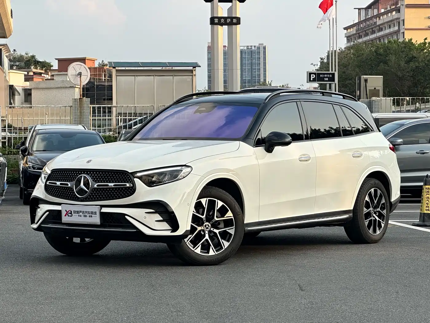 Mercedes-Benz GLC 2023 GLC 260 L 4MATIC Dynamic 7-Seater