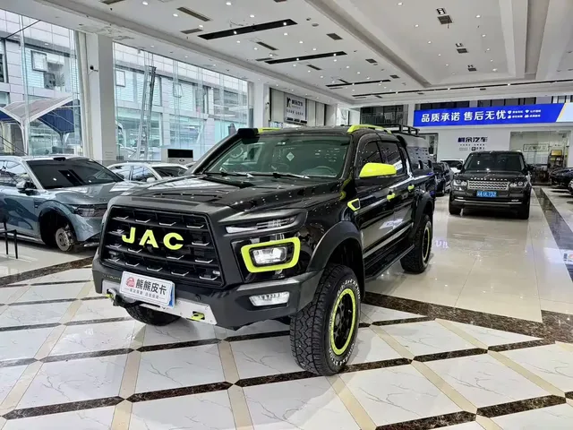 JAC Motors JAC Hunter 2022 Model 2.0T Green Demon Edition Manual Diesel 4WD Elite Standard Double Cab HFC4DB2-2E