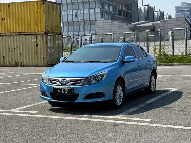BYD e5 2018 450 Connected Enjoyment