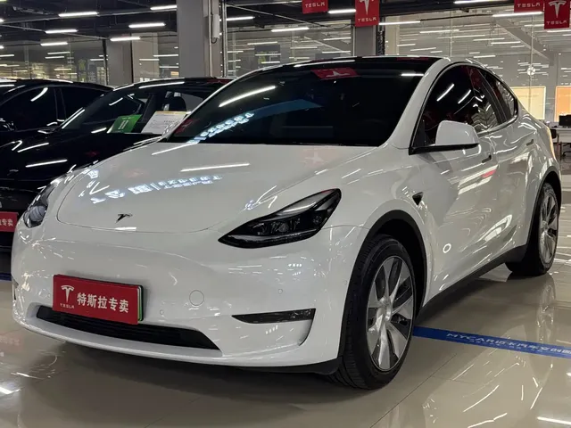Tesla Model Y 2022 Facelift Long Range All-Wheel Drive Version
