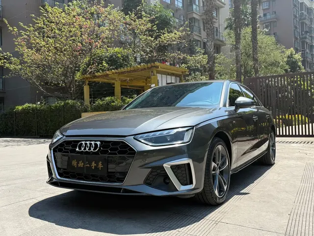 Audi A4L 2020 40 TFSI Fashion Dynamic Edition