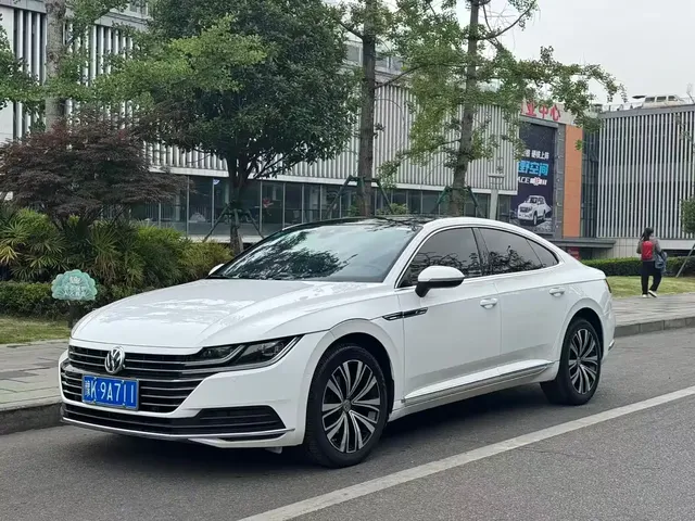 Volkswagen FAW-Volkswagen CC 2020 330TSI Glamour Version China VI