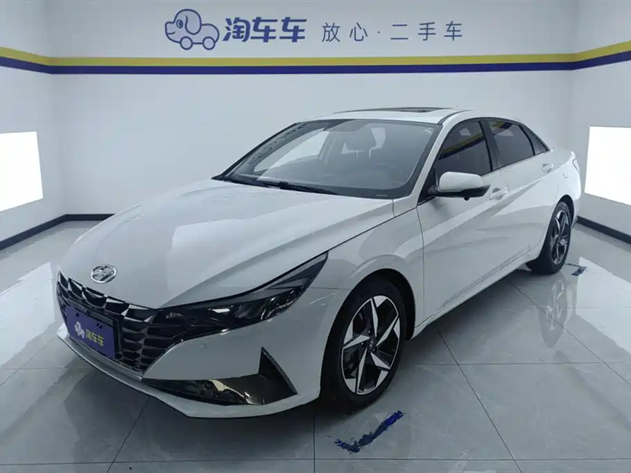 Hyundai Elantra 2022 1.5L CVT GLX Elite Edition