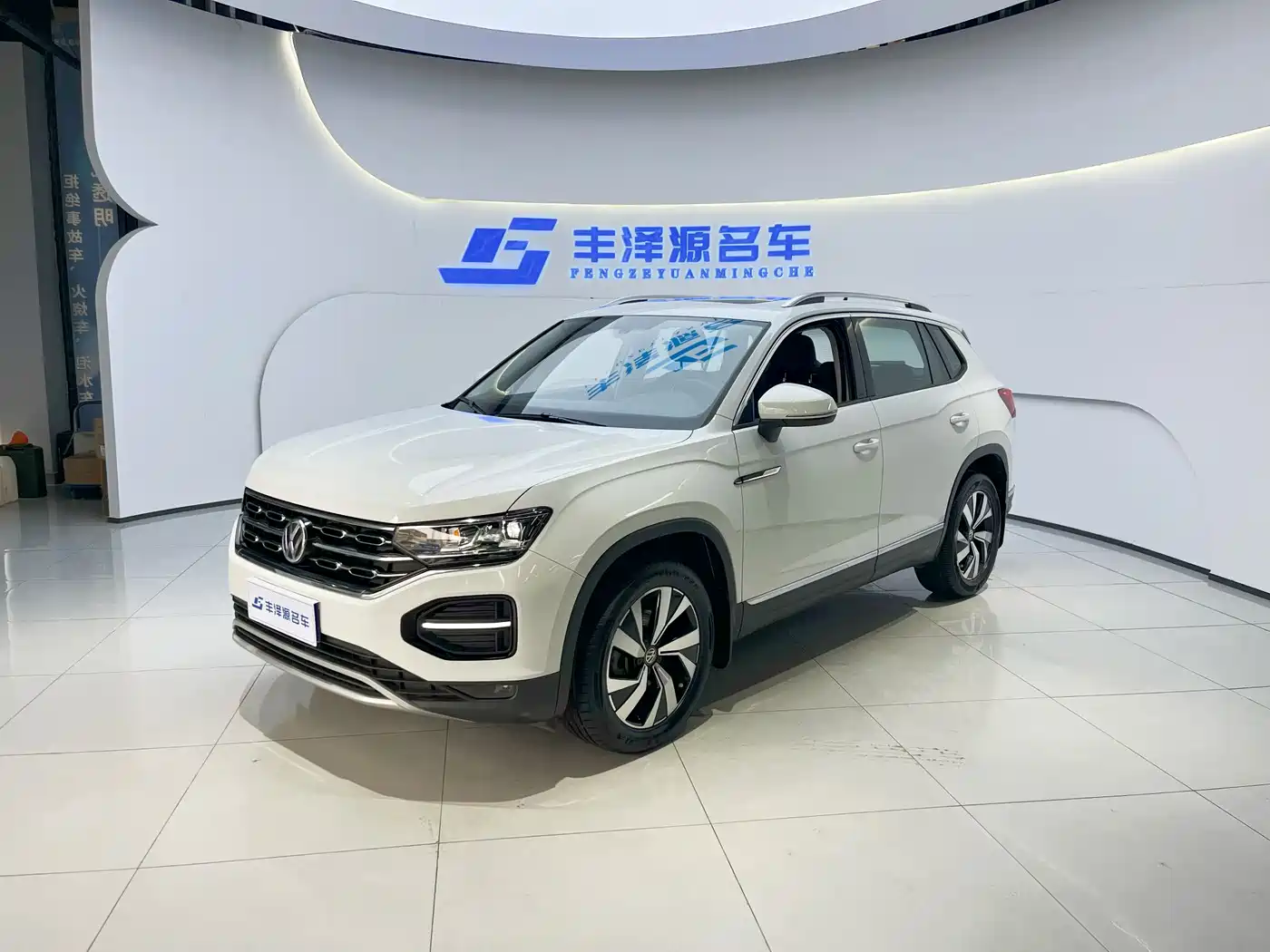 Volkswagen Tayron 2020 330TSI 2WD Luxury Smart Edition