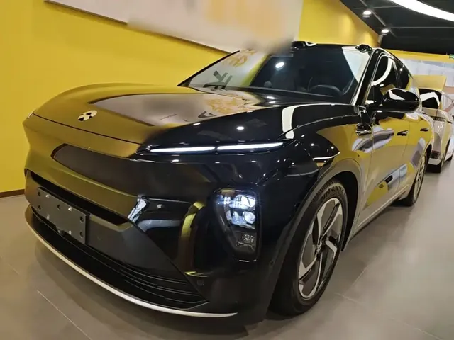 NIO ES8 2024 75kWh Executive Edition