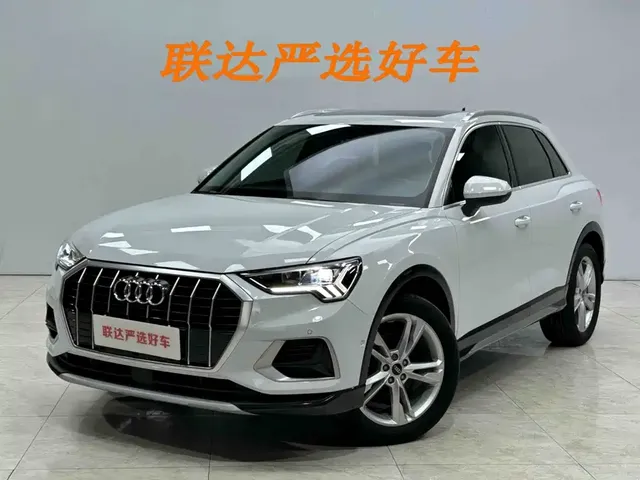 Audi Q3 2022 35 TFSI Fashion Elegance