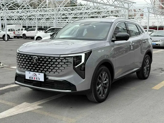Changan CS55 PLUS 2025 1.5T Standard Edition