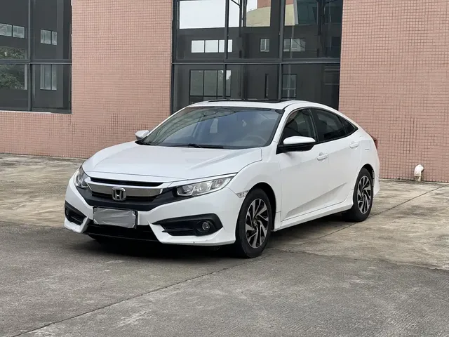 Honda Civic 2016 220TURBO Manual Luxury Edition